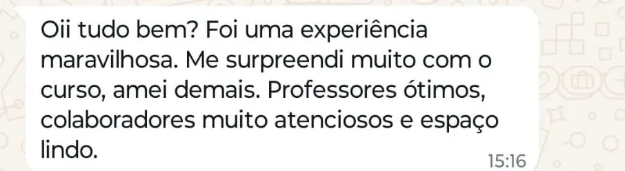Print de WhatsApp com o depoimento de Carla Militão sobre o curso Face Lift