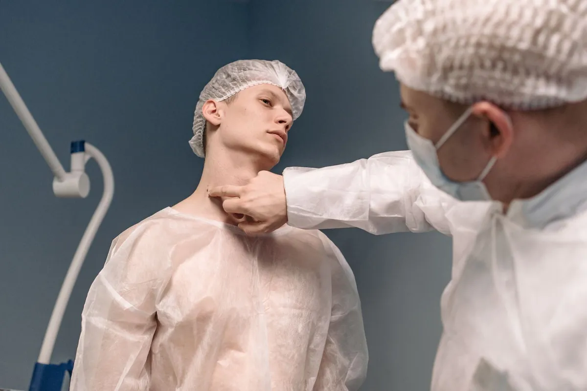 Anatomia do pescoço: estruturas essenciais para a cervicoplastia